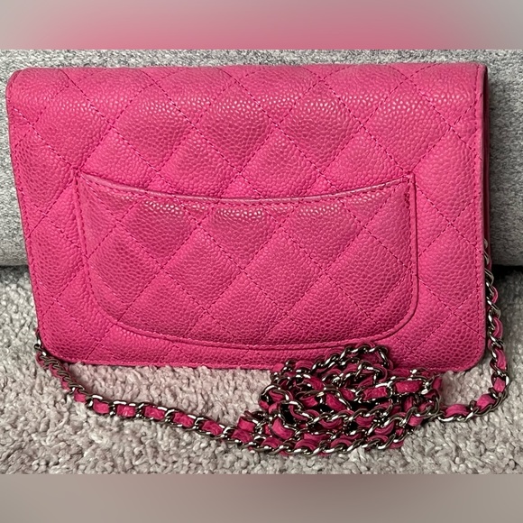 Chanel Iridescent Caviar Quilted Wallet on Chain WOC Pink - Picture 3 of 8